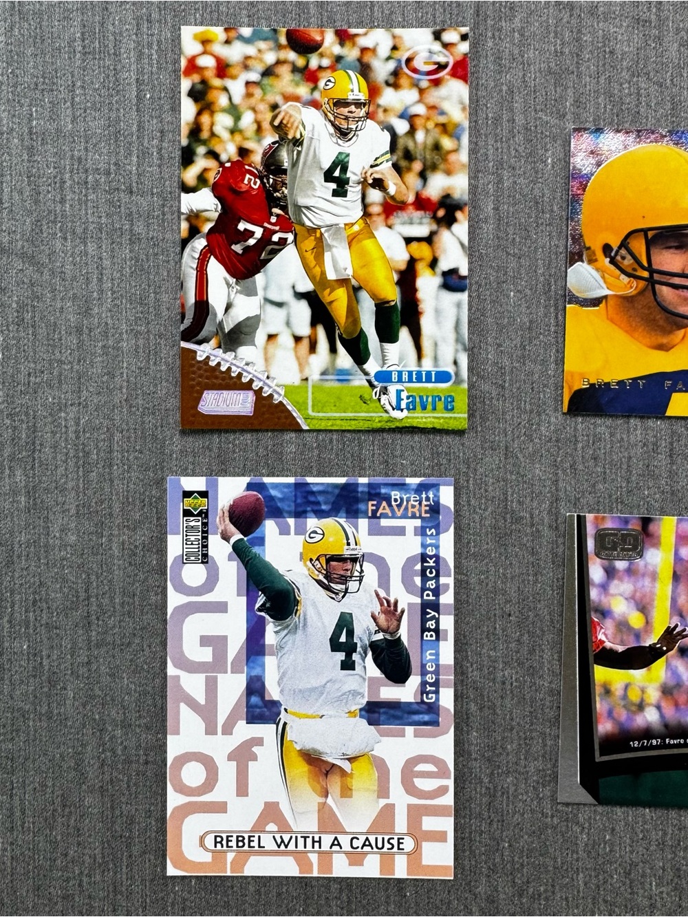 Brett Favre Green Bay Packers Football Card Lot (6 Cards) 1995-1997 Vintage - Picture 2 of 8